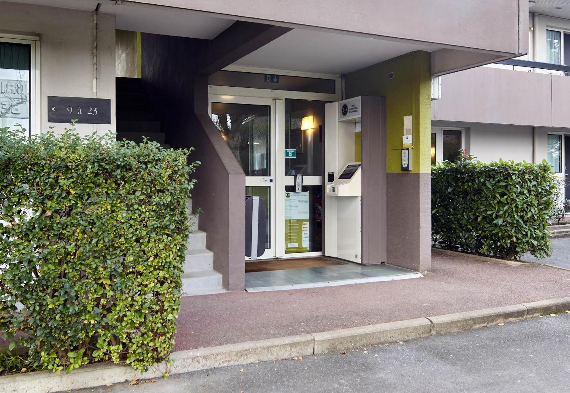 B&B Hôtel SACLAY Saclay Exterior foto